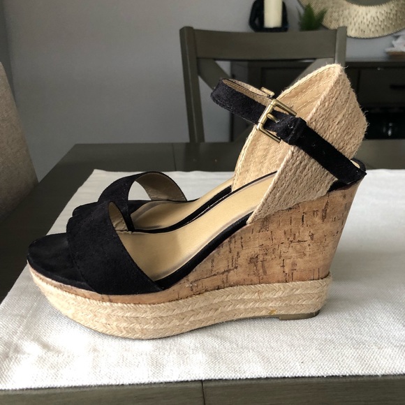 black wedges cork heel
